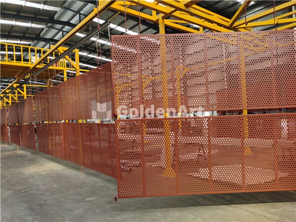 Perforated Aluminum Panel manufacture (7)